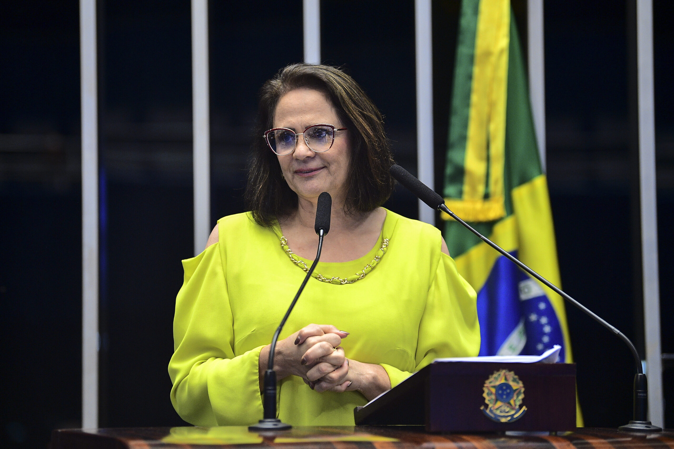 Plenário do Senado Federal durante sessão deliberativa extraordinária. Ordem do dia. 

O Plenário retoma a votação do projeto de lei complementar (PLP) 175/2024, que estabelece regras de transparência e rastreabilidade para o pagamento de emendas parlamentares. 

Em discurso, à tribuna, senadora Damares Alves (Republicanos-DF).

Foto: Pedro França/Agência Senado