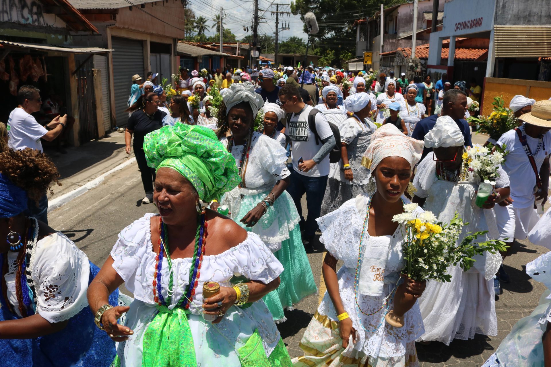 Ciclo de Lavagens e Festas Populares de Camaçari Inicia em Barra do Pojuca Neste Fim de Semana