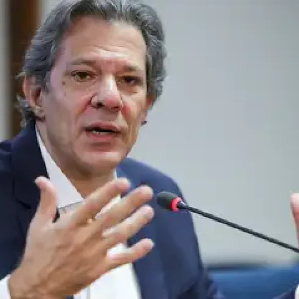 Haddad apresenta 25 prioridades para a agenda econômica do governo até 2026